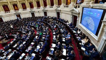 La Cámara de Diputados retomará este miércoles una sesión clave para el Gobierno, que buscará avanzar con la reforma de la Carta Orgánica del Banco Central y los cambios en Inocencia Fiscal. (Foto: archivo)