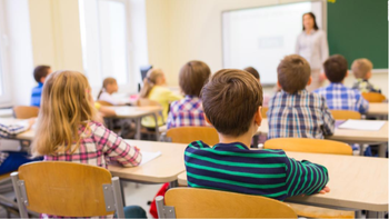 Las diferencias entre AYUDA ESCOLAR y VOUCHERS EDUCATIVOS: ¿cómo tramitar cada uno? Las diferencias entre AYUDA ESCOLAR y VOUCHERS EDUCATIVOS: ¿cómo tramitar cada uno?