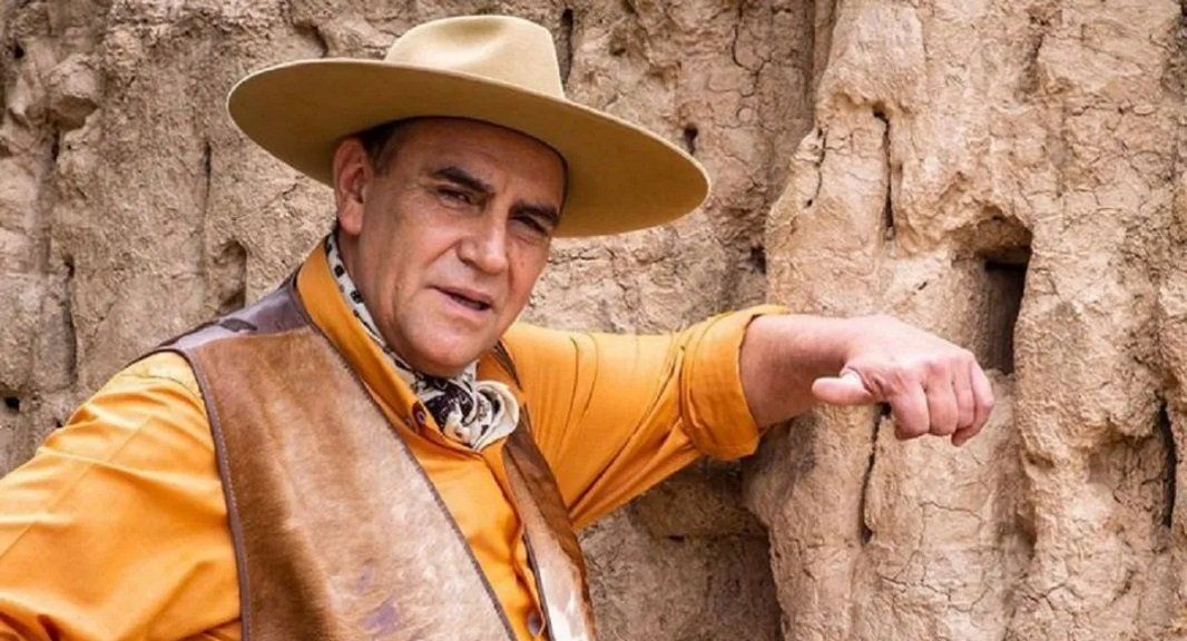 La salud del Chaqueño Palavecino: Sigue internado en el área de terapia, con oxígeno permanente