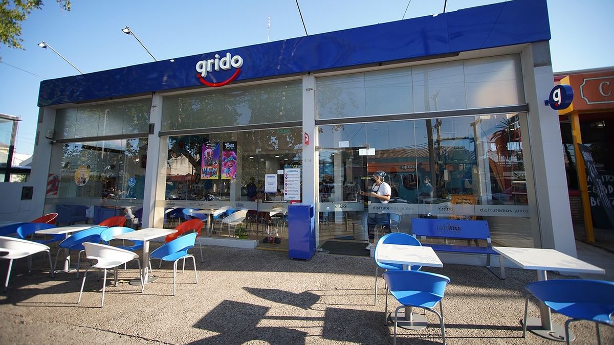 El fallo elevó la causa a juicio oral y revocó el sobreseimiento a los dueños de la reconocida cadena de helados. (Foto: archivo).