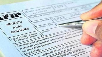 Ganancias: cuánto descontarán del sueldo y quiénes volverán a pagar si se aprueba la ley