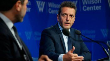 En Washington, Massa puso calma a los mercados