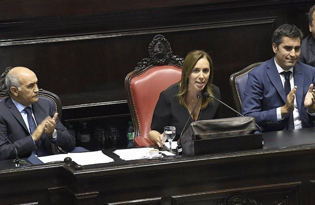 Buscan sancionar el proyecto de Vidal para rebajar impuestos a la luz y el agua en la provincia
