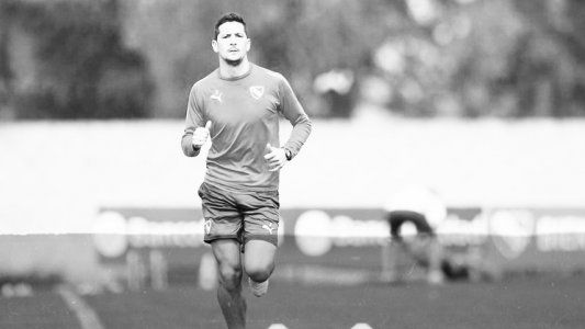 Otro litigio contra Independiente: Guillermo Burdisso demandó al club por incumplimiento contractual