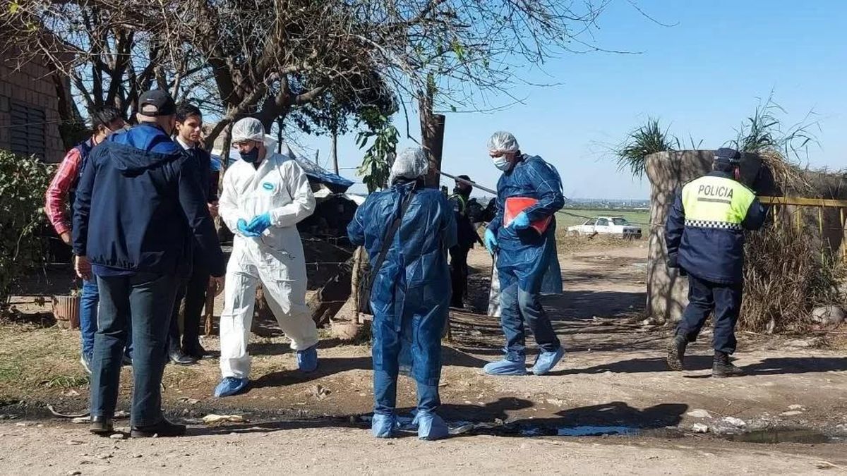 La policía realizó pericias en el lugar donde el bebé consumió cocaína