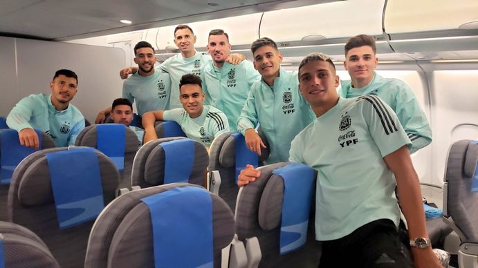La selección Argentina regresó a Buenos Aires tras el escándalo en San Pablo