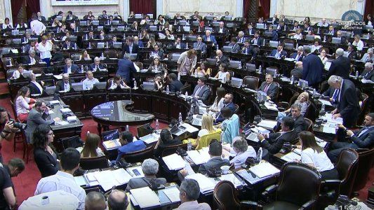Mega Ley: luces y sombras de la comunicación del Gobierno en su primer debate caliente en el Congreso