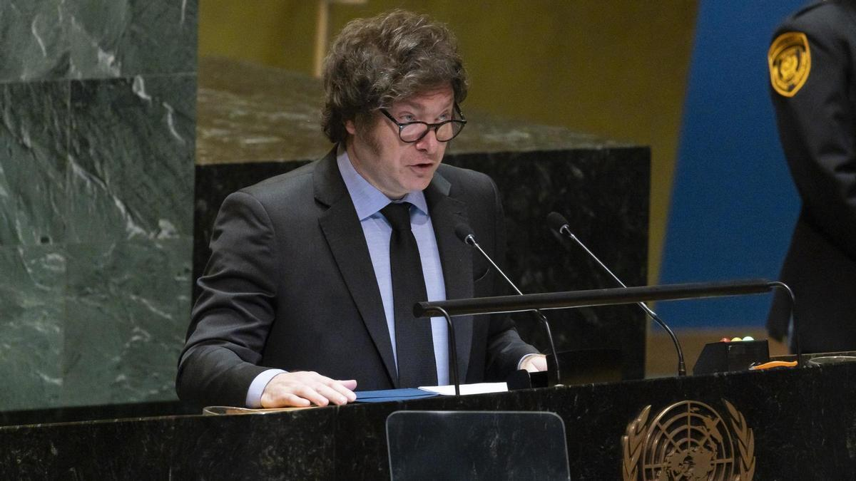 La decisión de Milei y ANSES sobre el bono a jubilados en octubre