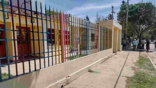 Maestra acusada de abusar sexualmente de nenes en un jardín de infantes