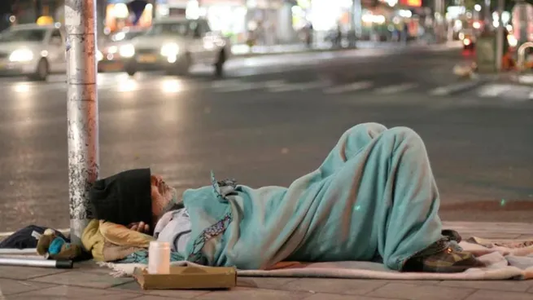 El Gobierno dice que la pobreza está bajando gracias a las reformas estructurales de Javier Milei