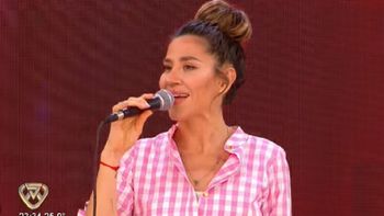 La clase maestra de Jimena Barón sobre las fotos hot en las redes: Se muestra la carne