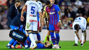 Agüero sintió una molestia en el pecho y preocupó a todos. Agüero sintió una molestia en el pecho y preocupó a todos.