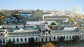 El sospechoso permanece internado en el Hospital Fiorito. (Foto: archivo).