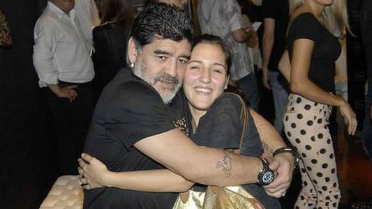 Jana Maradona: Diego me abrazó a mí, a mi mamá, y nos pidió perdón