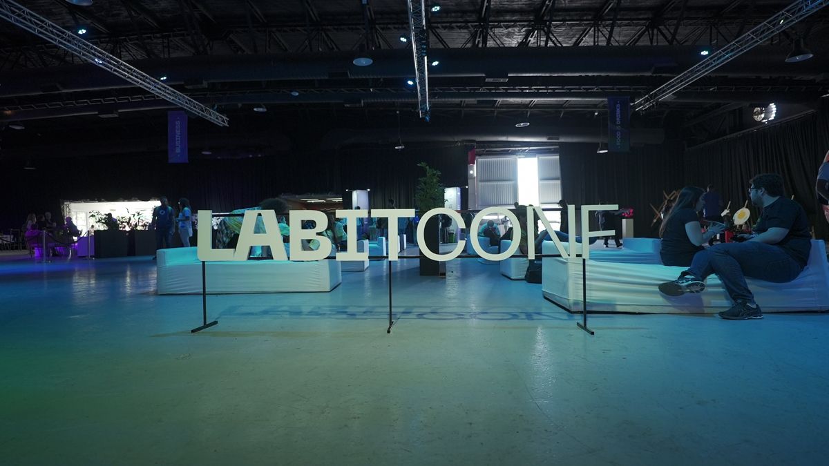 Labitconf 2022: el encuentro del ecosistema también tuvo sus momentos de descanso y diversión, con mucho merchandising y eventos especiales. (Foto Labitconf)