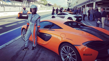 Wanda Nara se subió a un McLaren en un circuito de F1 y cumplió el sueño de todos