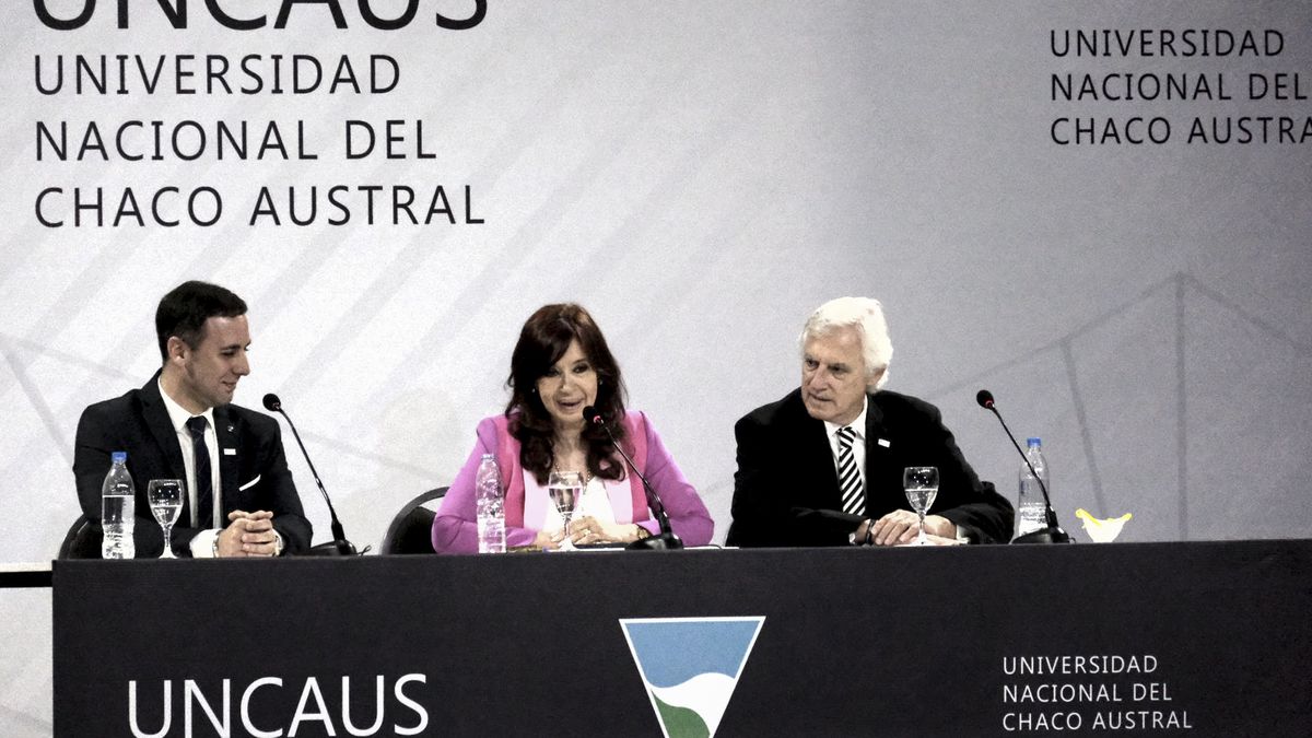 Cristina Kirchner: Al poder le conviene que la Corte tenga pocos miembros para apretarlos