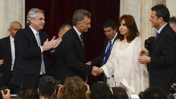 La Casa Rosada busca un acuerdo con la oposición para frenar la crisis del dólar y bajar la inflación