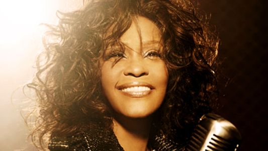 La polémica película de Whitney Houston hizo estallar a su cuñada