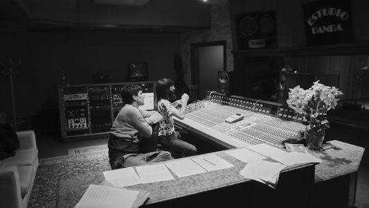 Sebastián presenta su primer single “Save Your Life”