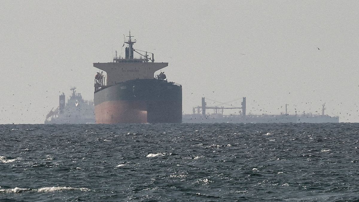 Irán y EE.UU. escalan el conflicto por el Estrecho de Ormuz y ponen en  jaque al mercado energético global