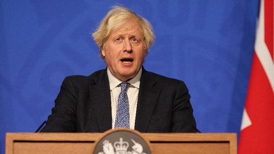 Ómicron: Reino Unido confirmó la primera muerte por esa variante del coronavirus