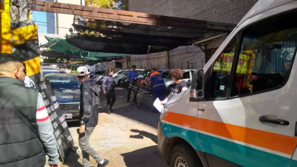 Se tiró de un sexto piso