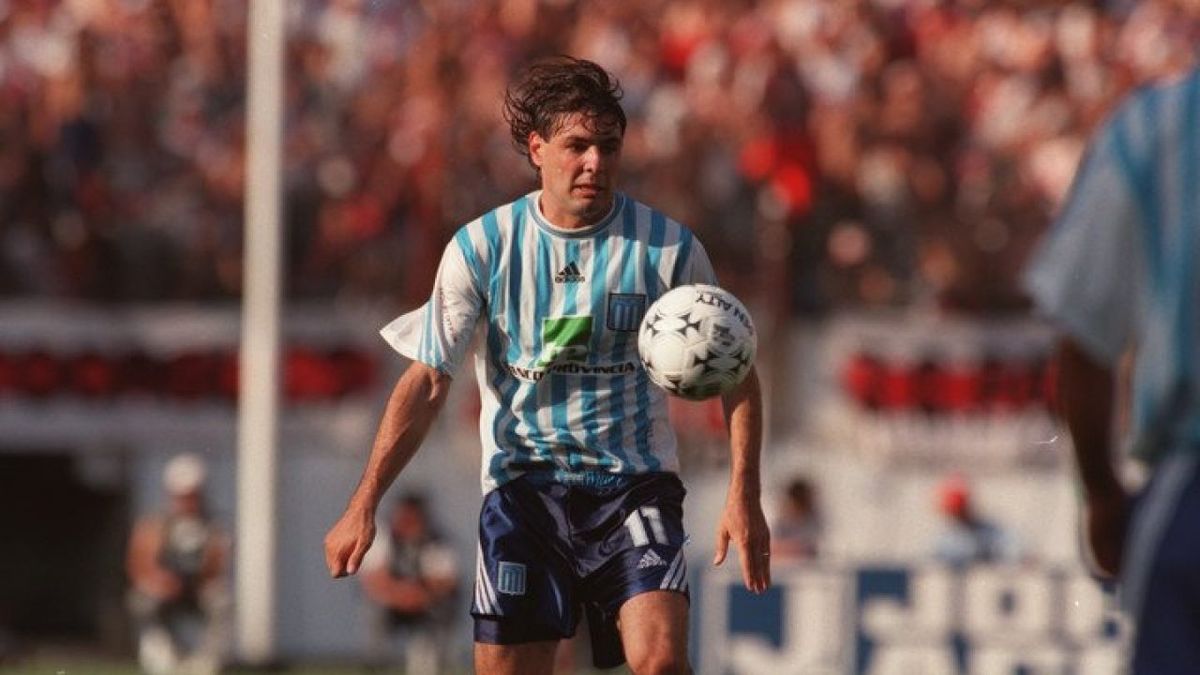 Debutó en Racing en 1995 y estuvo en el club hasta 2002. Los hinchas lo siguen recordando. 