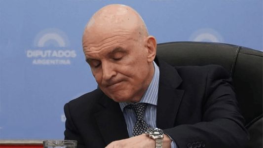 La Justicia procesó a José Luis Espert por lavado de dinero y le prohibió la salida del país