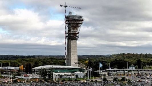 Insólita discusión entre dos pilotos a pocos minutos de aterrizar: Te espero en la esquina