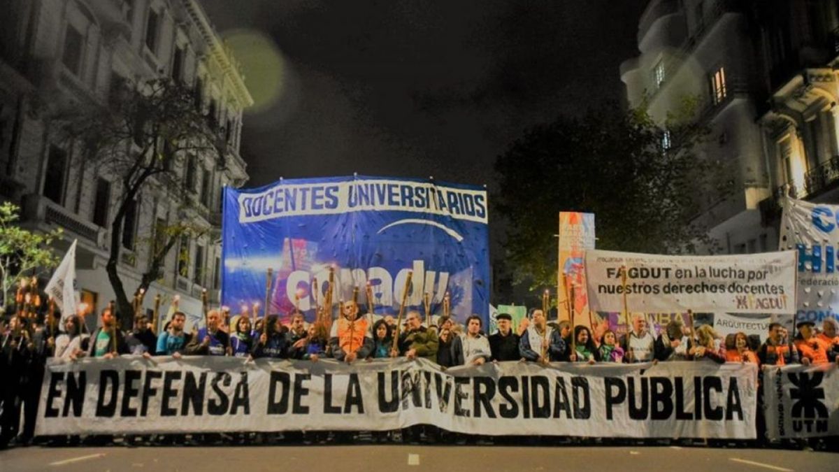 Gremios universitarios anunciaron un nuevo paro de 48 horas en reclamo ...