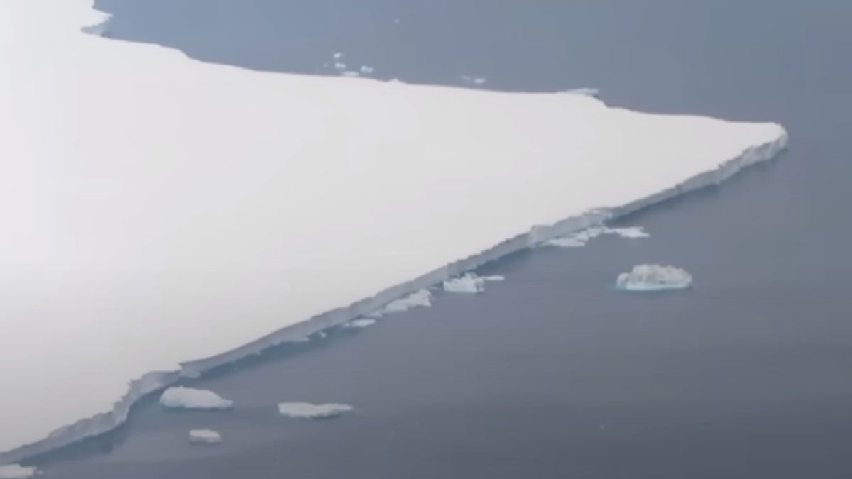 Un iceberg de 380 km2 a la deriva en el Antártida. (Foto: Gentileza BAS.co.uk)