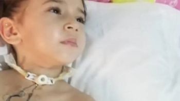 Niña en grave estado de salud recibió un milagro de la Virgen: Abrió sus ojos
