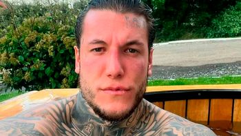 El polémico video de Alex Caniggia haciendo alarde de sus atributos y dando consejos para San Valentín