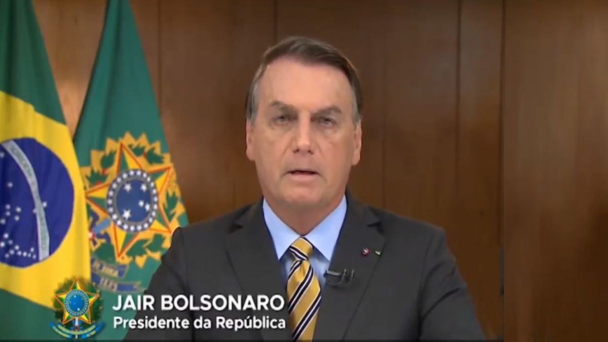 Bolsonaro habla por televisión de la Copa América en medio de cacerolazos de protesta (Foto: Captura de TV)