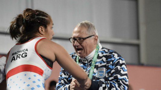 Lucha: Linda Machuca está en la final y aseguró medalla