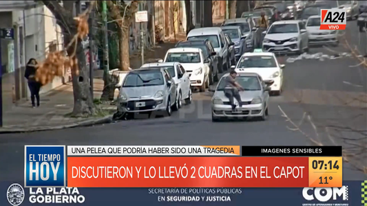La Plata: arrastró un hombre 2 cuadras en el capot del auto