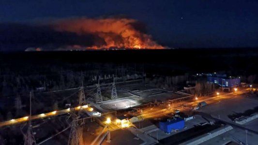 ALERTA: Incendio forestal en Chernobyl se acerca al reactor 4 de la central nuclear