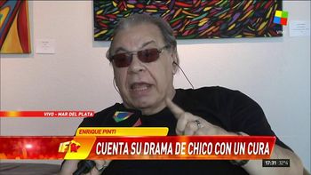 Enrique Pinti contó un dramático momento que vivió con un cura cuando era chico