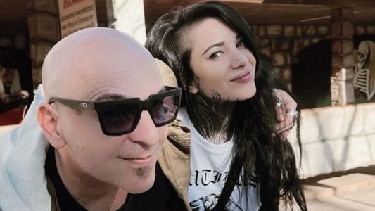 La novia de Alexis Puig estalló en las redes luego de que trascienda la noticia de su casamiento con el periodista