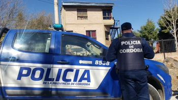 Córdoba: rescataron a un bebé de dos meses que había sido abandonado en una casa