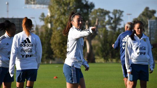 La original manera con la que fueron presentadas las 23 futbolistas argentinas que irán al Mundial de Francia