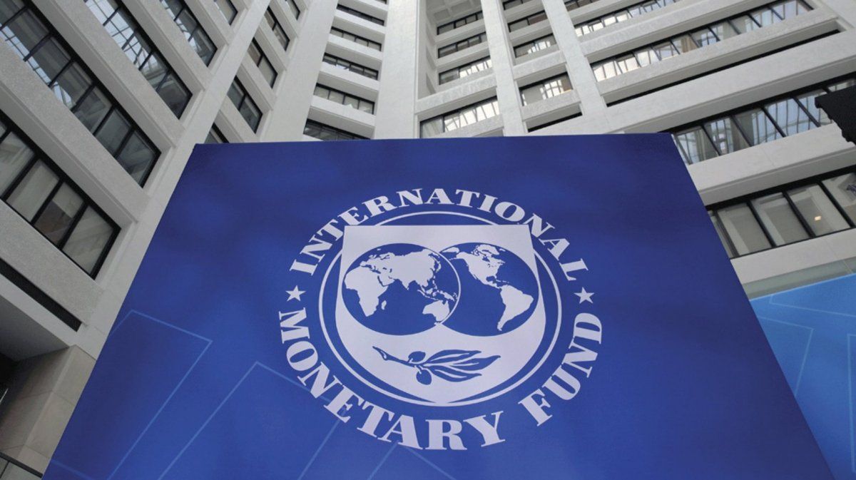 Renegociación de la deuda: Kulfas dice que hay buena receptividad del FMI a políticas transitorias de congelamiento de precios y tarifas