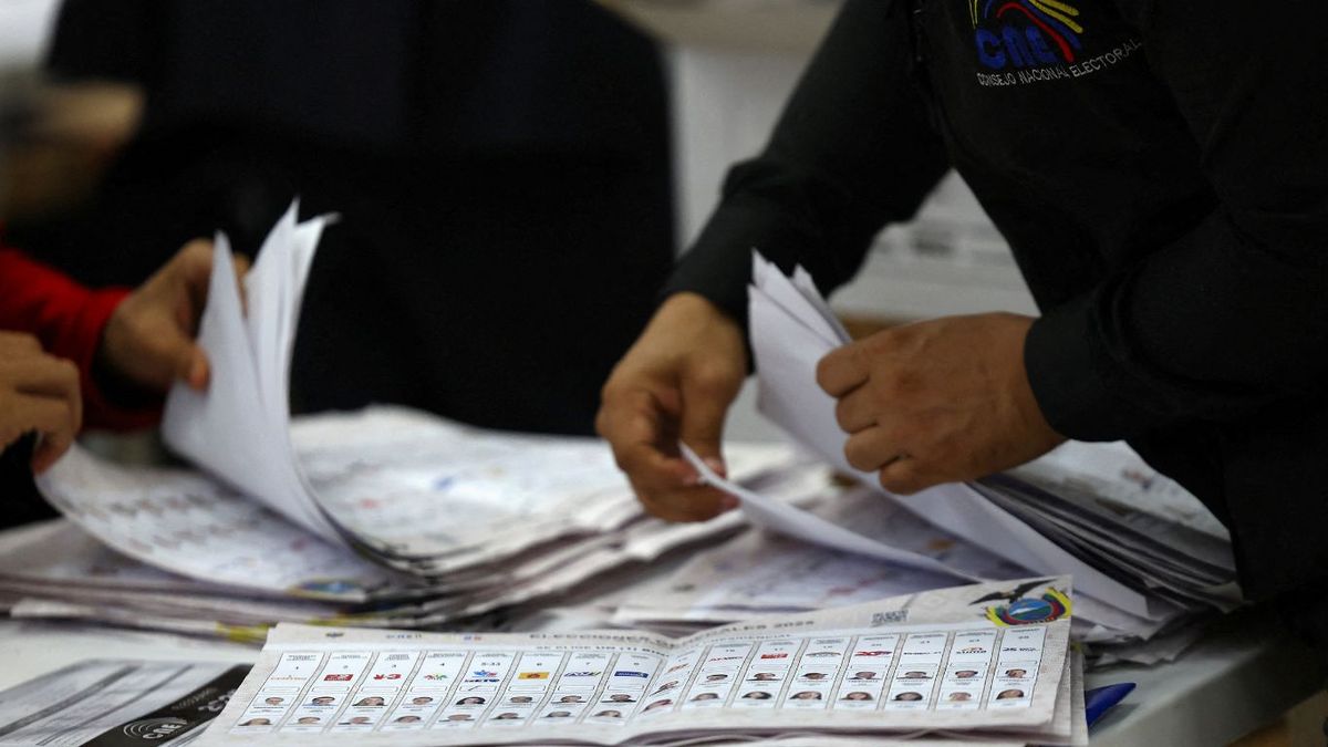 Noboa en riesgo en Ecuador: González recorta distancia y lo obligaría a un nuevo duelo electoral. (Foto: Reuters)