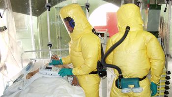 Crece la preocupación por epidemia mortal de ébola en Uganda