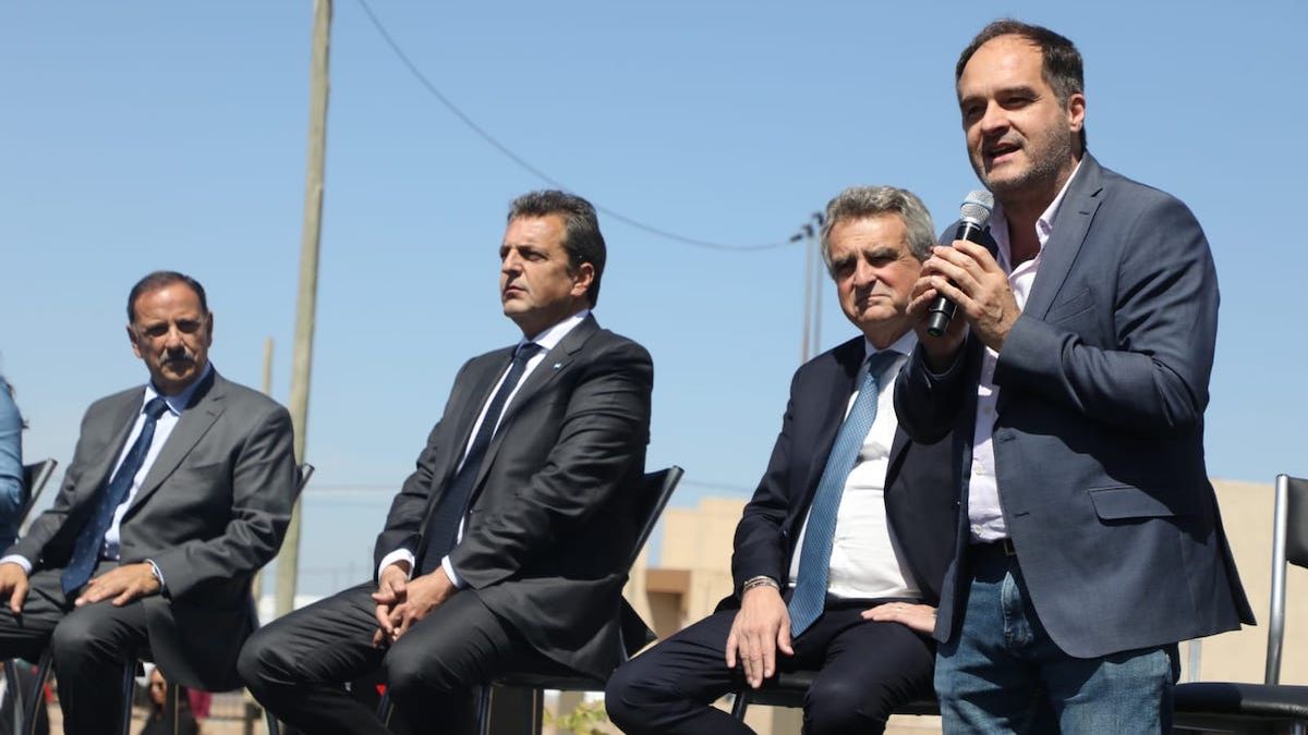 El ministro Santiago Maggiotti