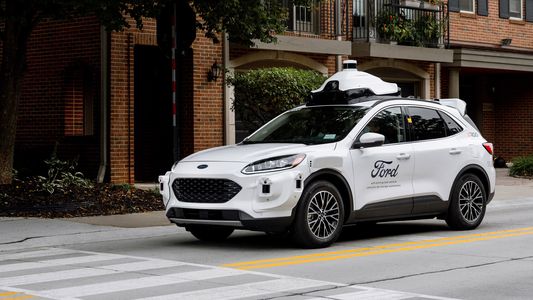 Ford trabaja junto a ARGO AI y Lyft para el Taxi Autónomo