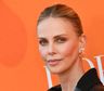 Netflix: Charlize Theron marca tendencia con el estreno de la película más esperada del año