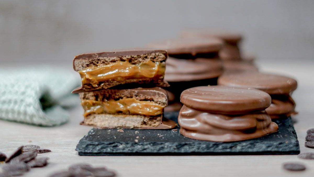 Cómo hacer en casa los alfajores clásicos y más tentadores de Argentina Cómo hacer en casa los alfajores clásicos y más tentadores de Argentina