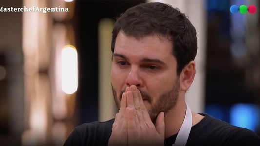 Rodrigo rompió en llanto y perdió la voz al quedar afuera de la gran final de MasterChef